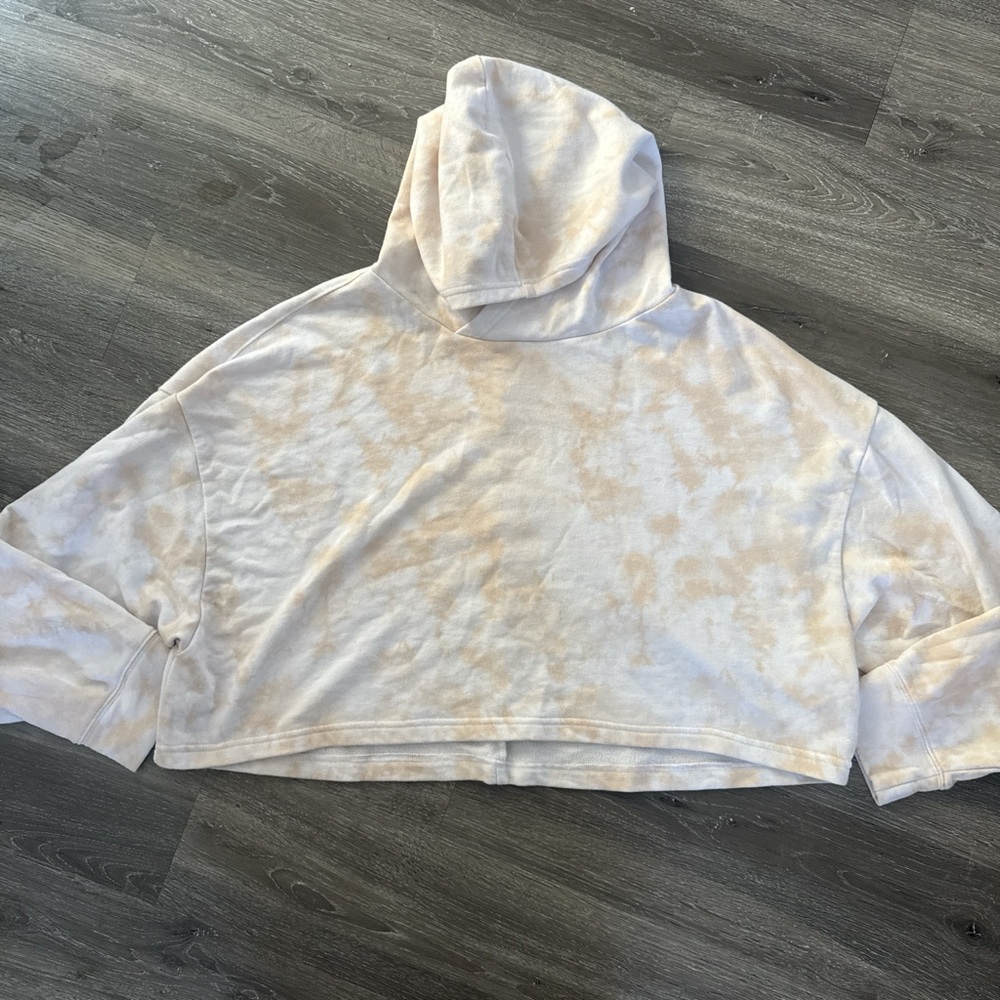Fabletics Cream and Tan Hoodie